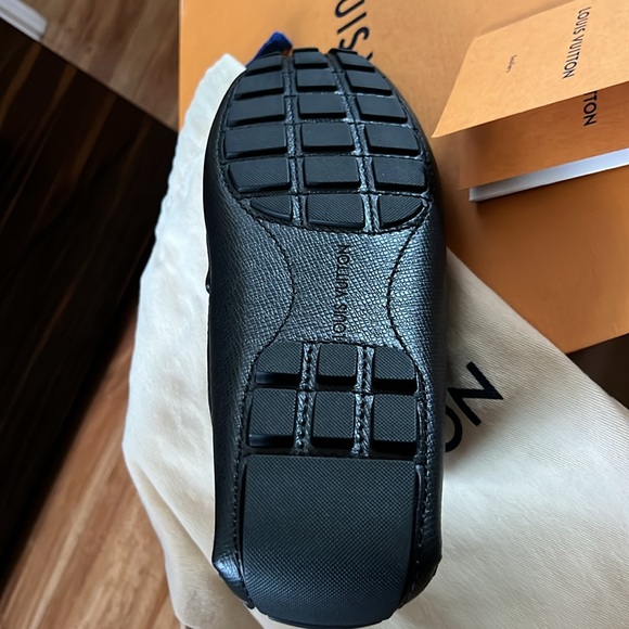 New LV logo Louis Vuitton  leather 👞 Loafers it”s comes with box US size 8 - Picture 11 of 12